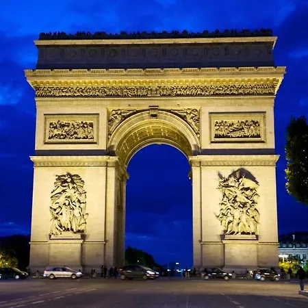 ++++ Privee Arc De Triomphe / Private Arc De Triomphe ++++