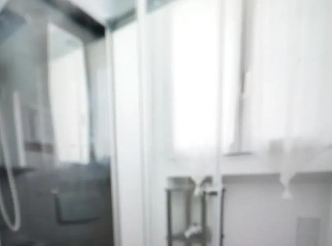 ++++ Privee Arc De Triomphe / Private Arc De Triomphe ++++