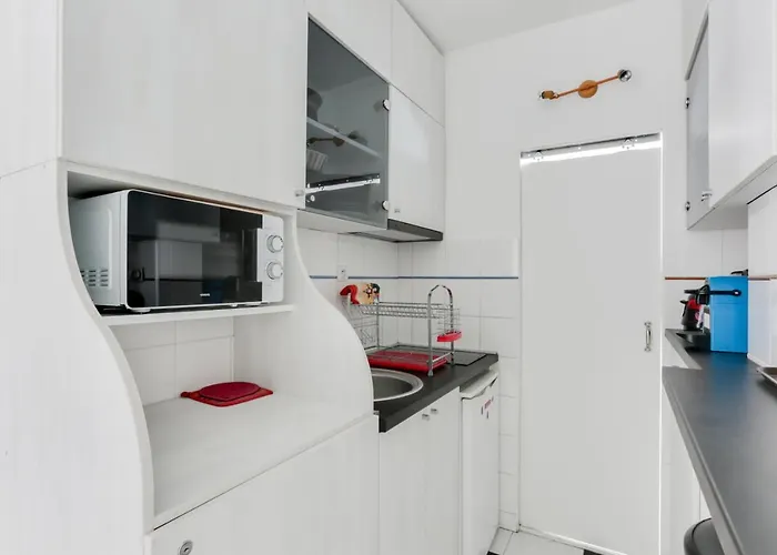 ++++ Privee Arc De Triomphe / Private Arc De Triomphe ++++ 民宿 巴黎